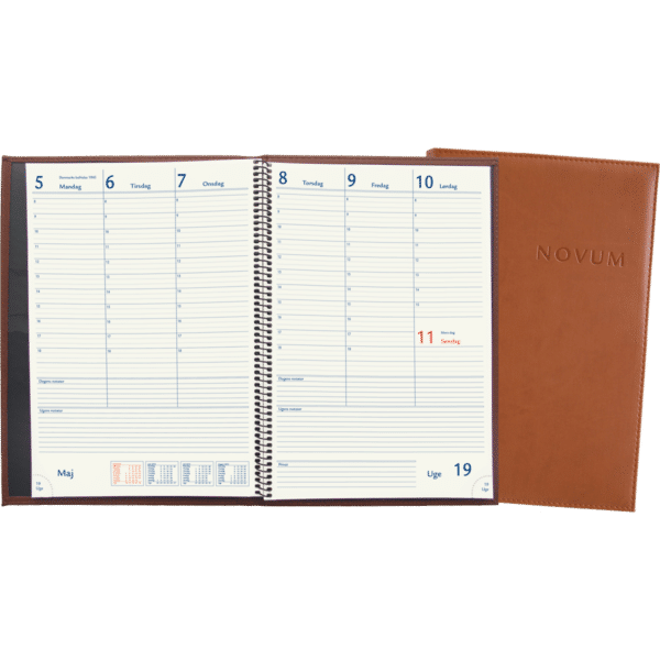 Novum kalender 2025 soft omslag lys brun - 256682